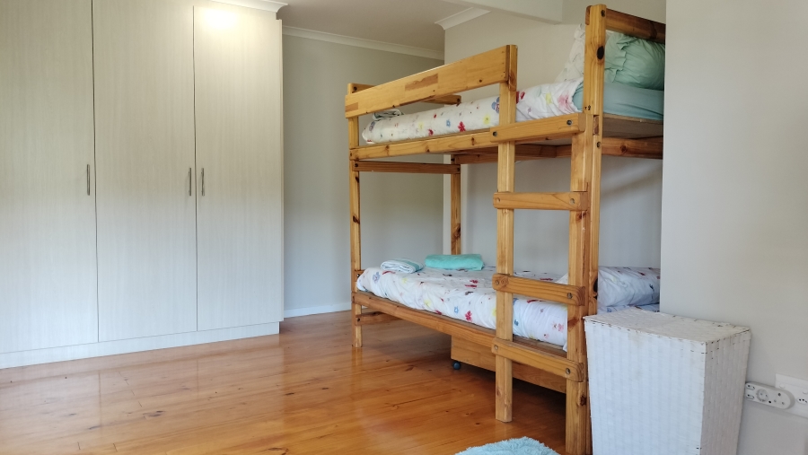 6 Bedroom Property for Sale in Nature On Sea Western Cape